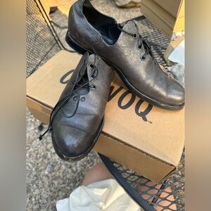 Cydwoq, Otter "Gatsby Shoe", Pewter, Size 38 (8)